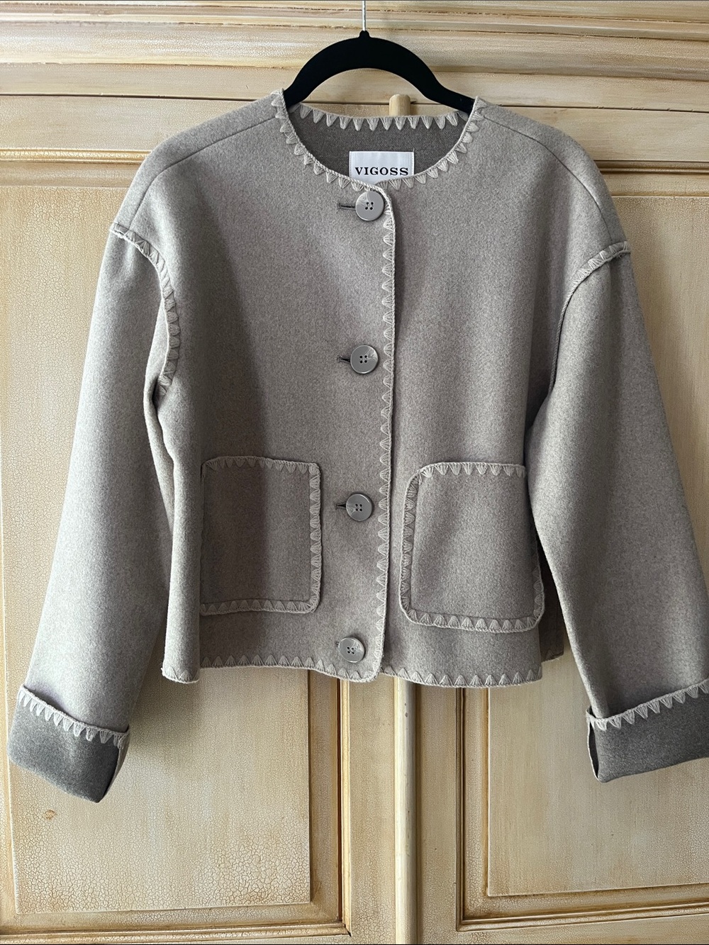 VIGOSS women's taupe Button-Front Jacket-sz S